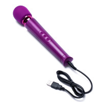 Cherry Le Wand Petite Rechargeable Wand Massager - Charging 