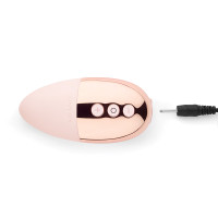 Rose Gold Le Wand Point Vibrator - Charger