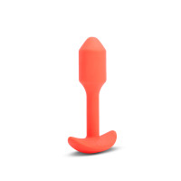 b-Vibe Vibrating Snug Plug 1 - Weighted & Vibrating Silicone Plug - Side