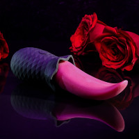 Selopa Tongue Teaser Vibrator - Liefstyle Laying Front