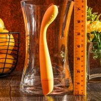 Selopa Lemon Squeeze G-Spot Vibrator - Lifestyle #7