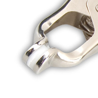 Lux Fetish Japanese Clover Nipple Clamps with Chain - Clamp Detail