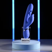 Evolved Novelties Shudder Silicone Clitoral Vibrator - Lifestyle #3