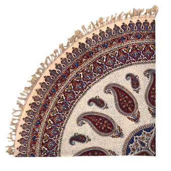 رومیزی قلمکار ممتاز عطریان طرح پته لپي گرد 150سانتی متری  کد 0046