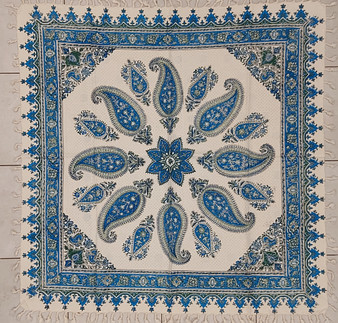 رومیزی قلمکار 100در 100سانتی متر -طرح چهل ستاره آبی - زابلیان اسپادانا