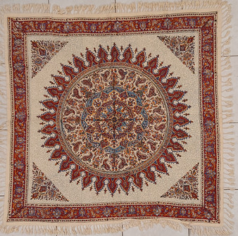 رومیزی قلمکار 100در 100سانتی متر -طرح ترنج پر نقش و نگار  - زابلیان اسپادانا