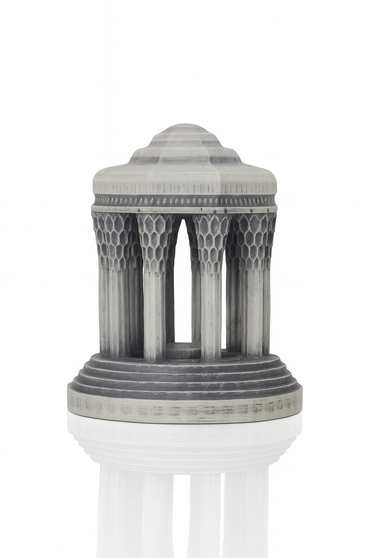 مجسمه رزین مقبره حافظ (حافظیه) شیراز