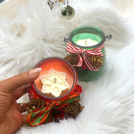 Handmade Holiday Candle – Natural CocoSoy Wax with Snowflake Design in Festive Jar