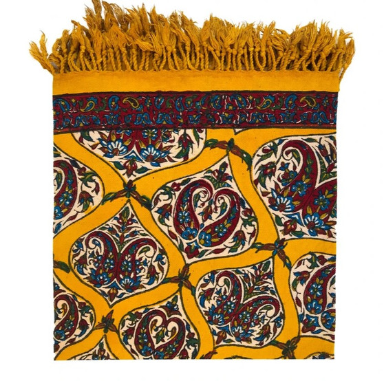 0015 روميزي قلمكار عطريان طرح ترنج سایز 100 در 100کد