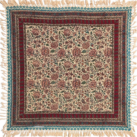 رومیزی قلمکار ممتاز اصفهان اثر عطريان طرح گل صد پر قاجار سایز 80*80 كد 0039