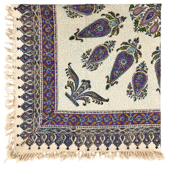 رومیزی قلمکار ممتاز اصفهان طرح ترنج سایز 120*120سانتی متر  کد 0057