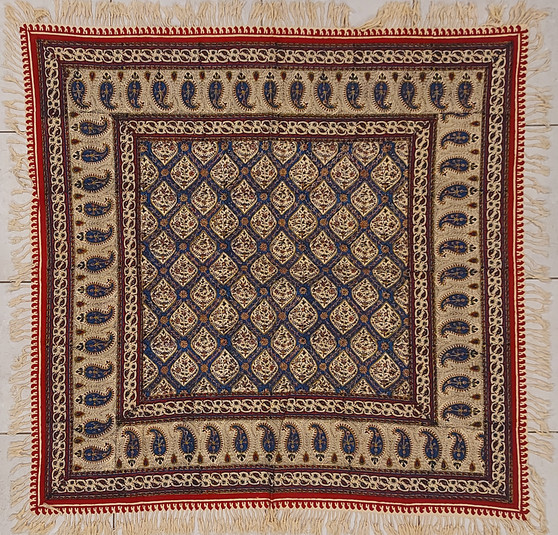 رومیزی قلمکار 100در 100سانتی متر -طرح باغ بته‌ها- زابلیان اسپادانا