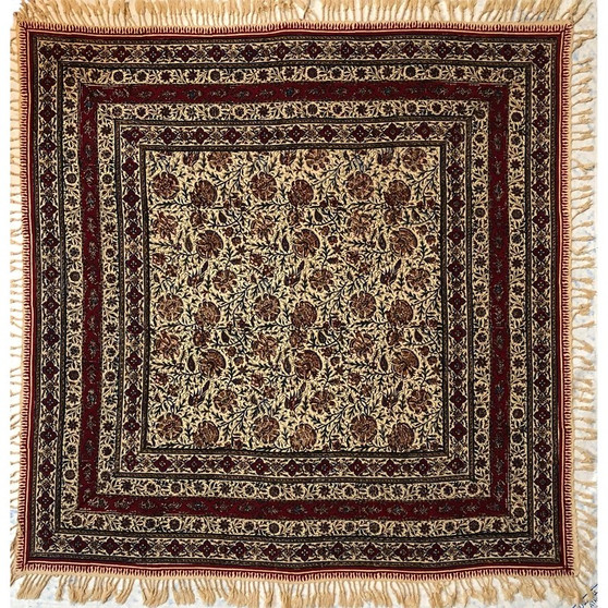 سفره قلمکار ممتاز اصفهان اثر استاد عطریان  صد پر قاجار سایز ۱۰۰*۱۰۰ سانتی متر  کد 0063