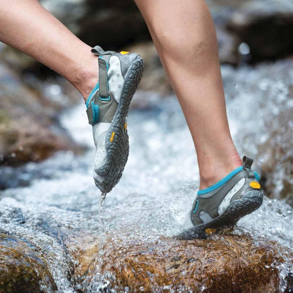 vibram fivefingers V-AQUA ウォーターシューズ FiveFingers V-Aqua Women Grey/Blue - Barefoot & More