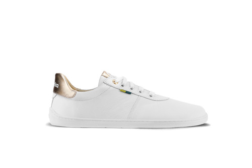 Royale White & Gold