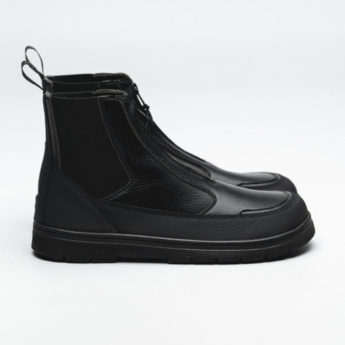 Zuri Black