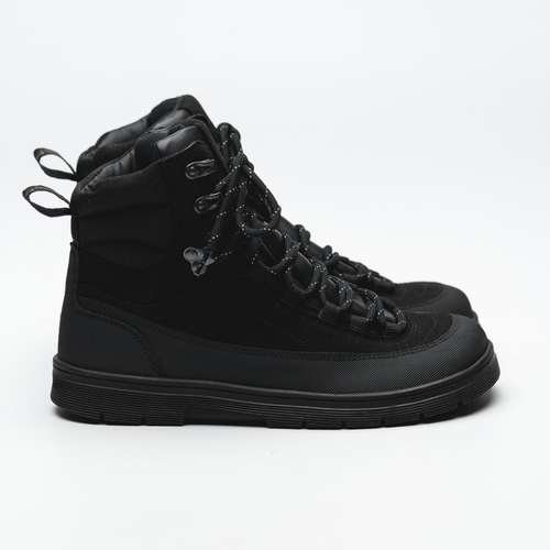Nomad Black