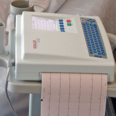 Schiller Cardiovit AT-102 ECG (EKG)