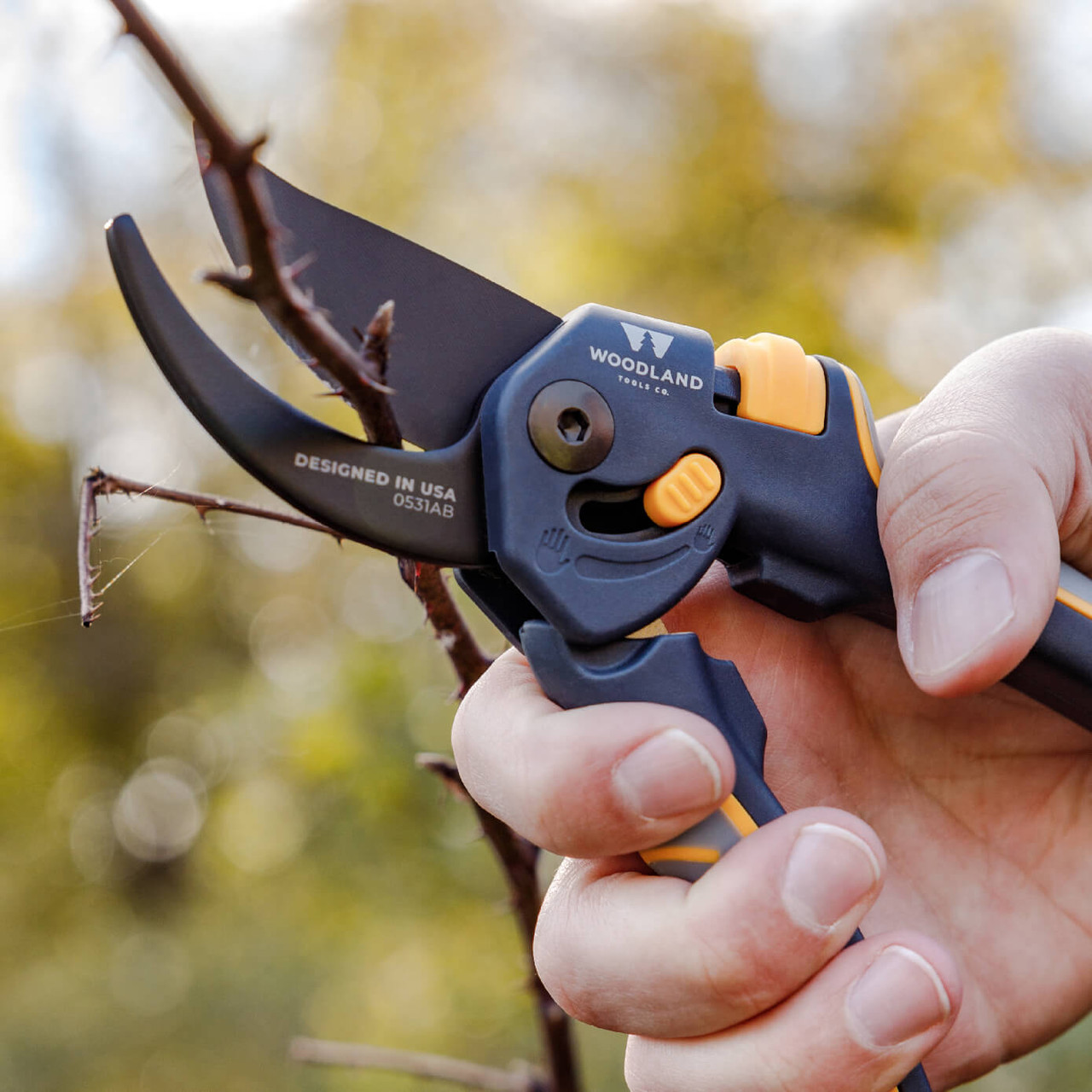 8 in. Heavy-Duty Bypass Garden and Landscape Hand Pruner