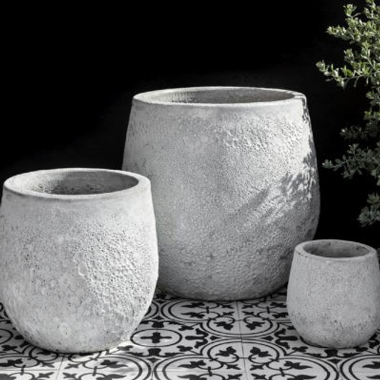 Baleares Planter - White Coral Baleares Planter - White Coral