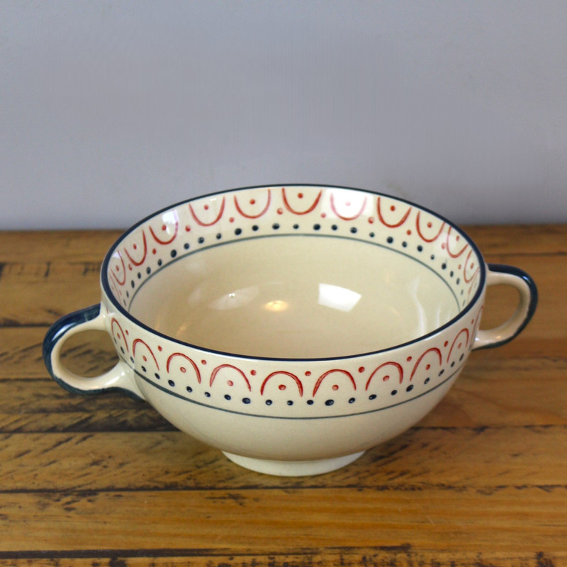 Stoneware Bowl w/ Handles