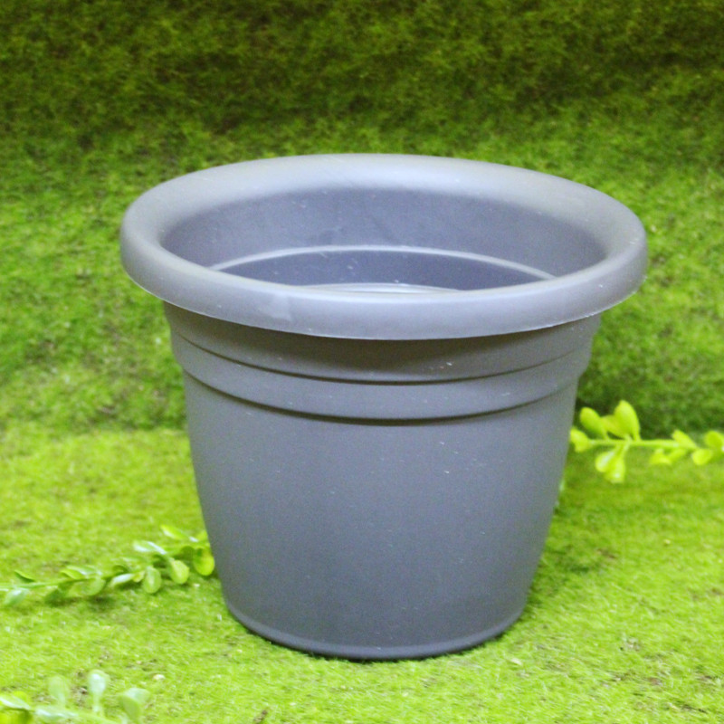 Emma Plastic Planter | Charcoal