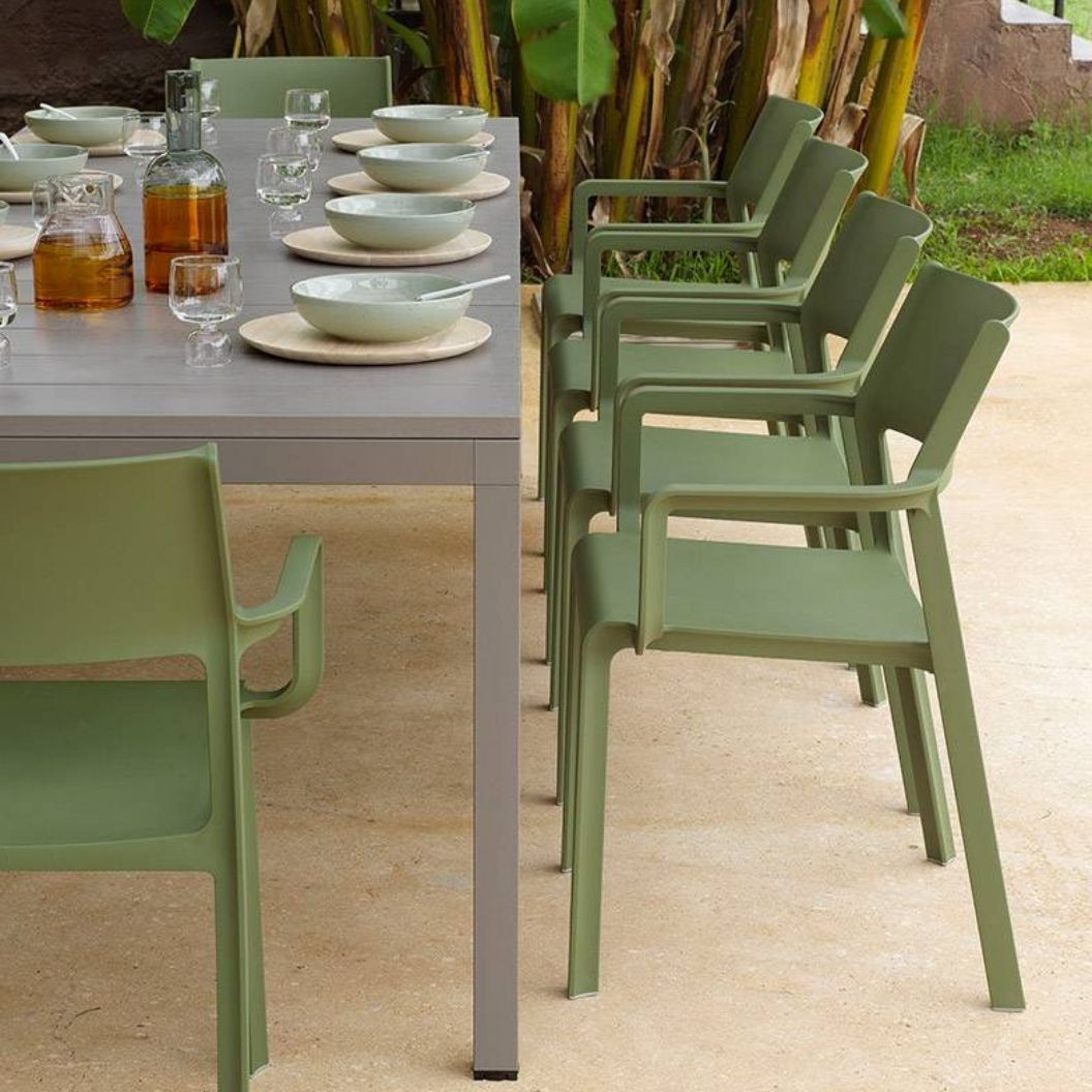 RIO Table + TRILL Dining ArmChairs | 9 pc Outdoor Set