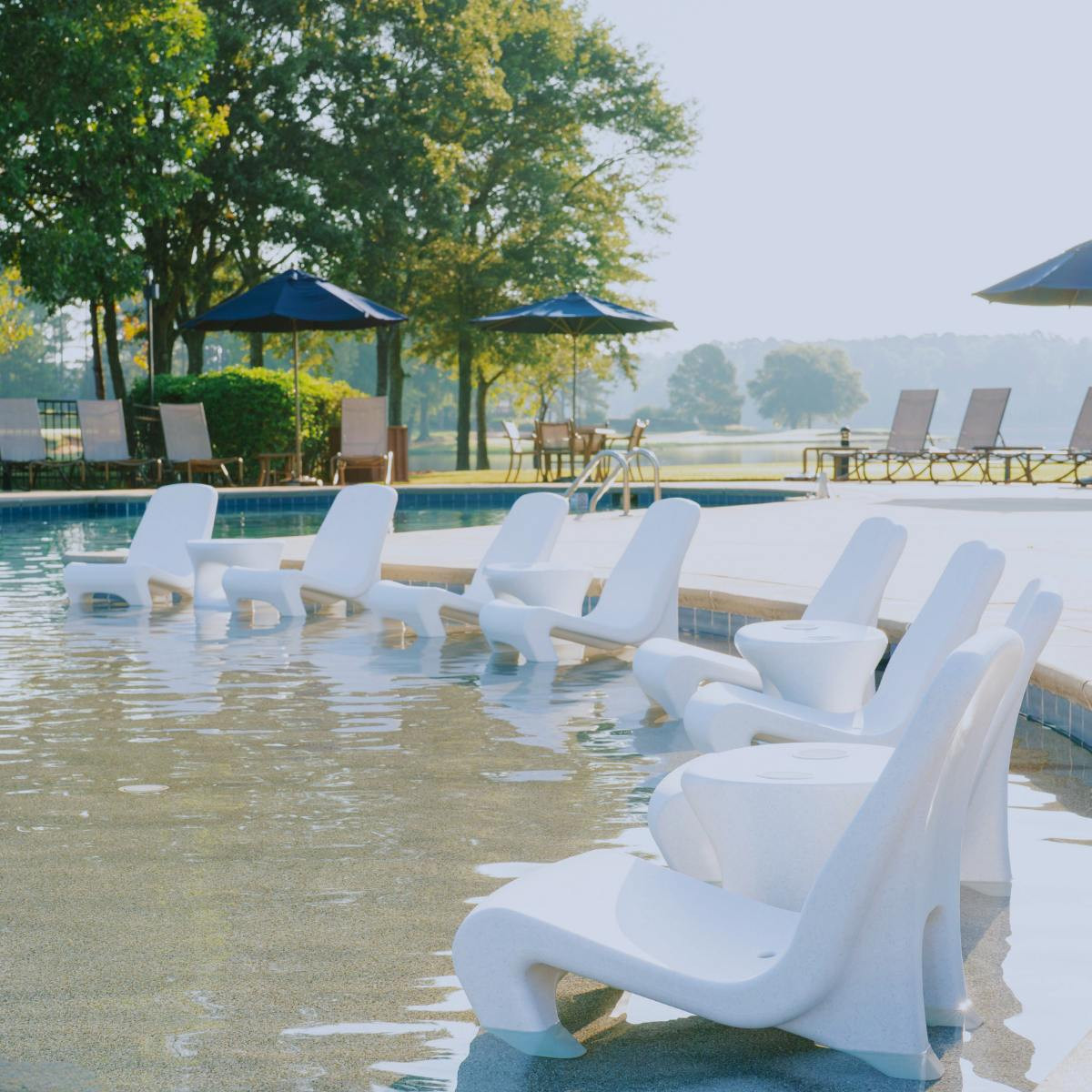 Tenjam Freelo Splash Chair | In-Pool Lounger for Pool Ledges