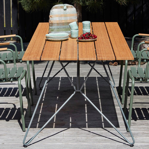 Houe bamboo sketch outdoor table