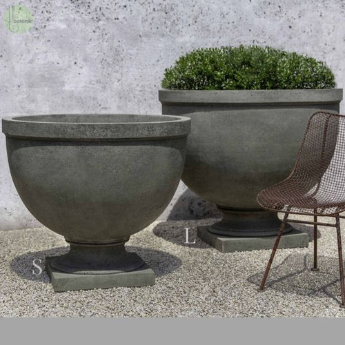 Huntington Urn showing both Sizes available