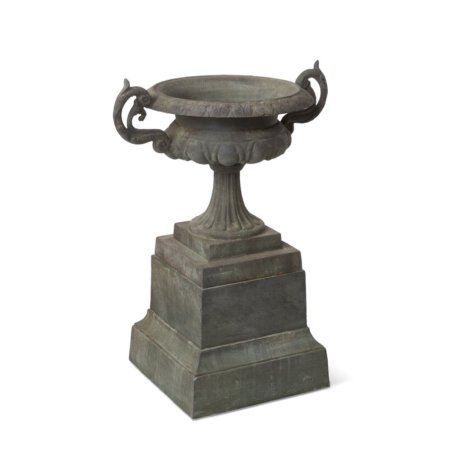 Perspective View of Assembled Urn