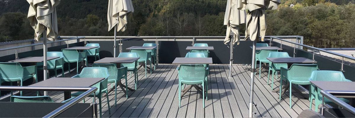 clip-80-bistro-table-by-nardi outdoor dining