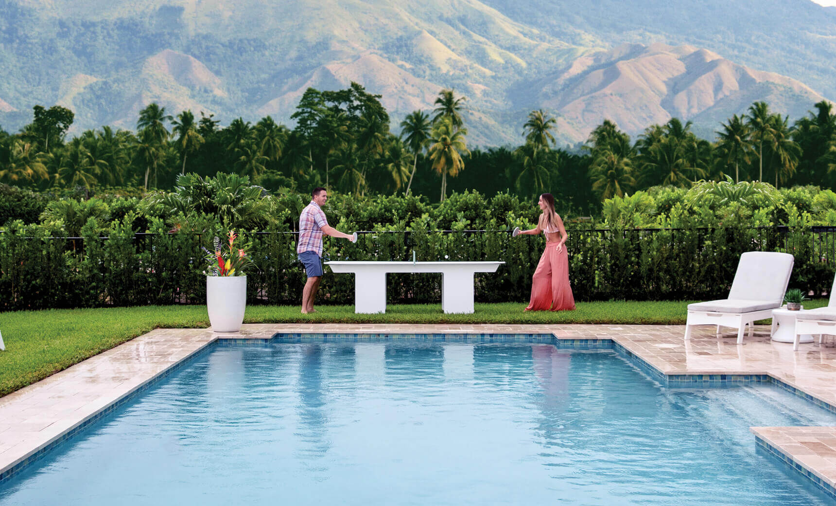 ledge-lounger-ping-pong-table-1