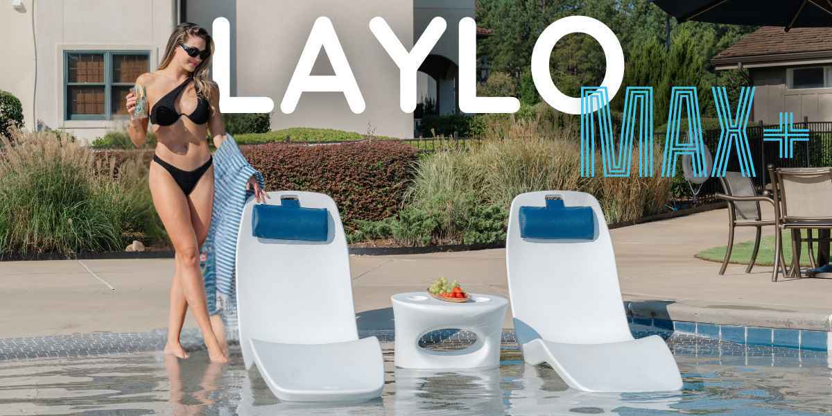 tenjam-laylo-max-plus loungers in pool with side table