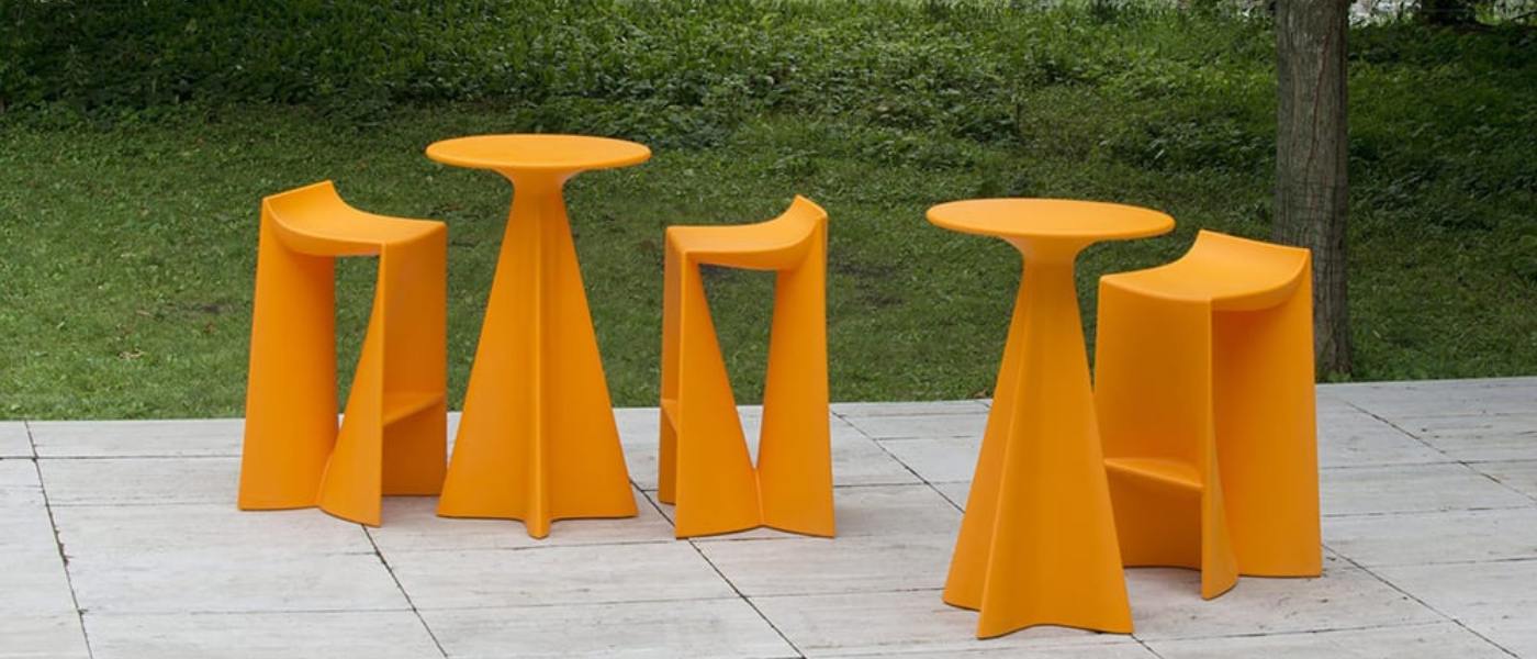 tonik-jux-collection-stool-and-table