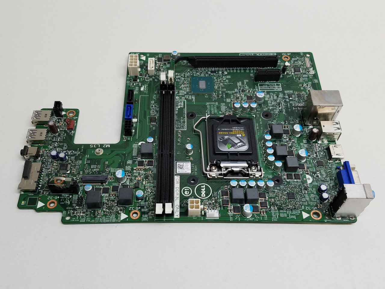 Dell DNMV1 Inspiron 3250 LGA 1151/Socket H4 DDR3L SDRAM Desktop