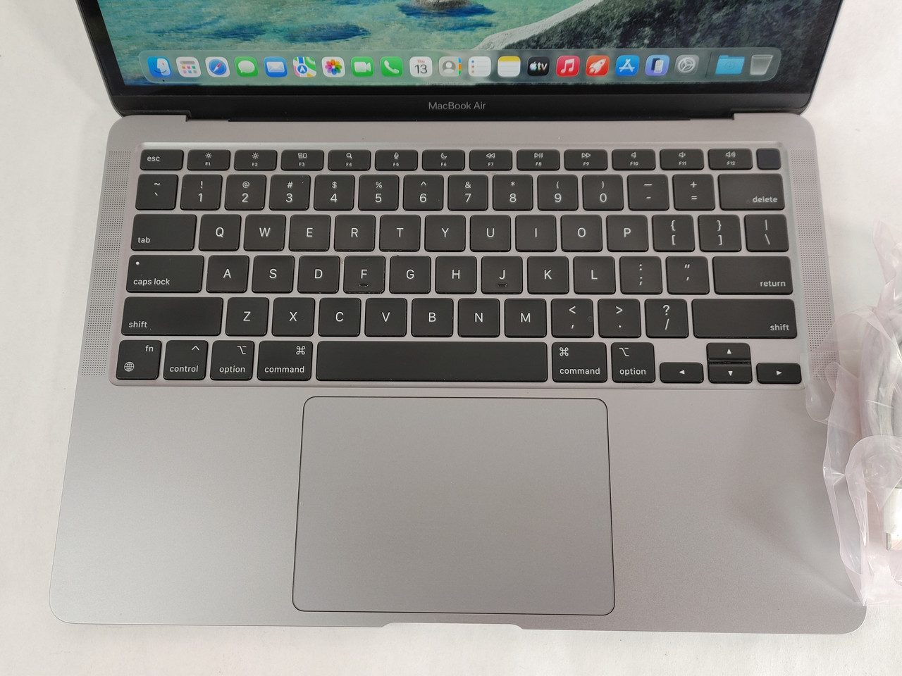 Apple MacBook Air A2337 M1 3.20 GHz 8 GB DDR4 256 GB NVMe macOS