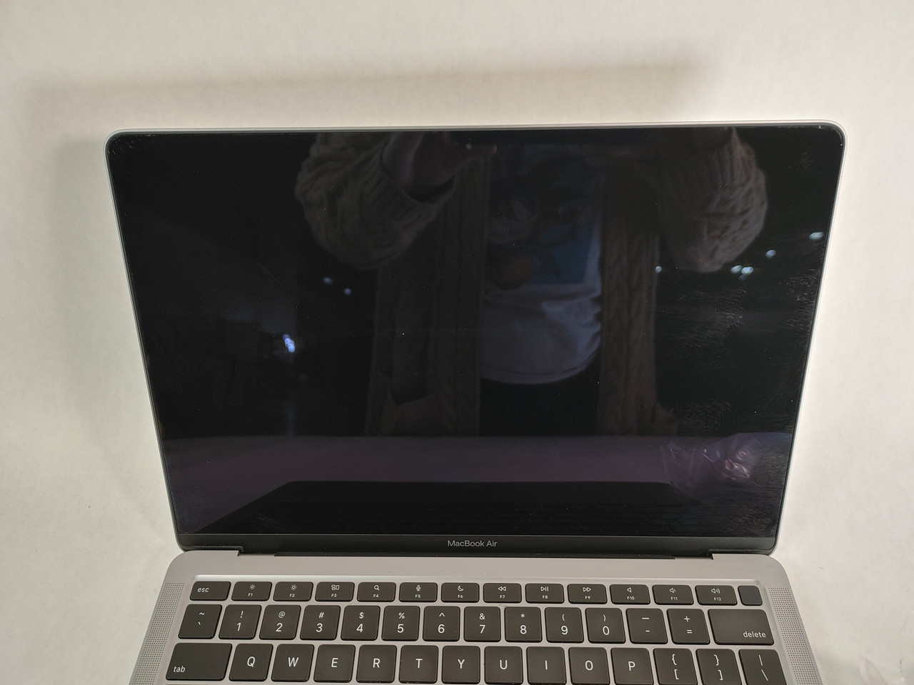 Apple MacBook Air A2337 M1 3.20 GHz 8 GB DDR4 256 GB NVMe macOS