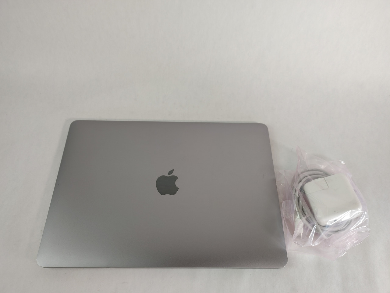 Apple MacBook Air A2337 M1 3.20 GHz 8 GB DDR4 256 GB NVMe macOS