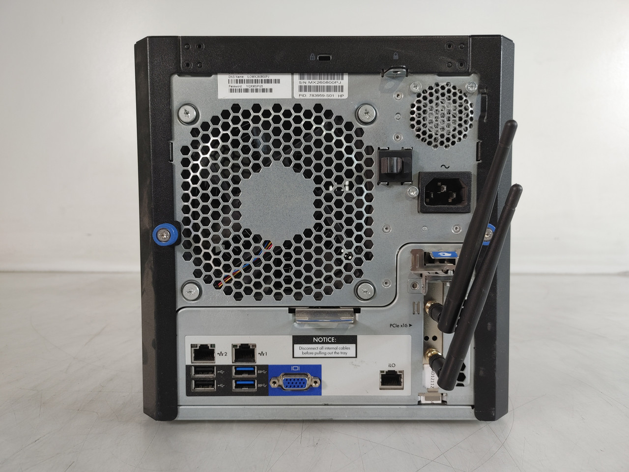 HP ProLiant MicroServer Gen8 2.30 GHz Intel Xeon E3-1220L v2 16 GB