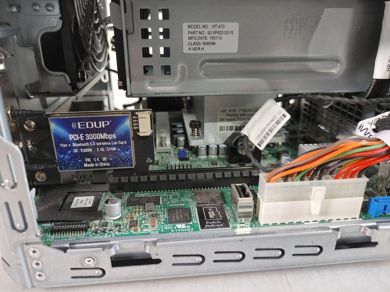 HP ProLiant MicroServer Gen8 2.30 GHz Intel Xeon E3-1220L v2 16 GB