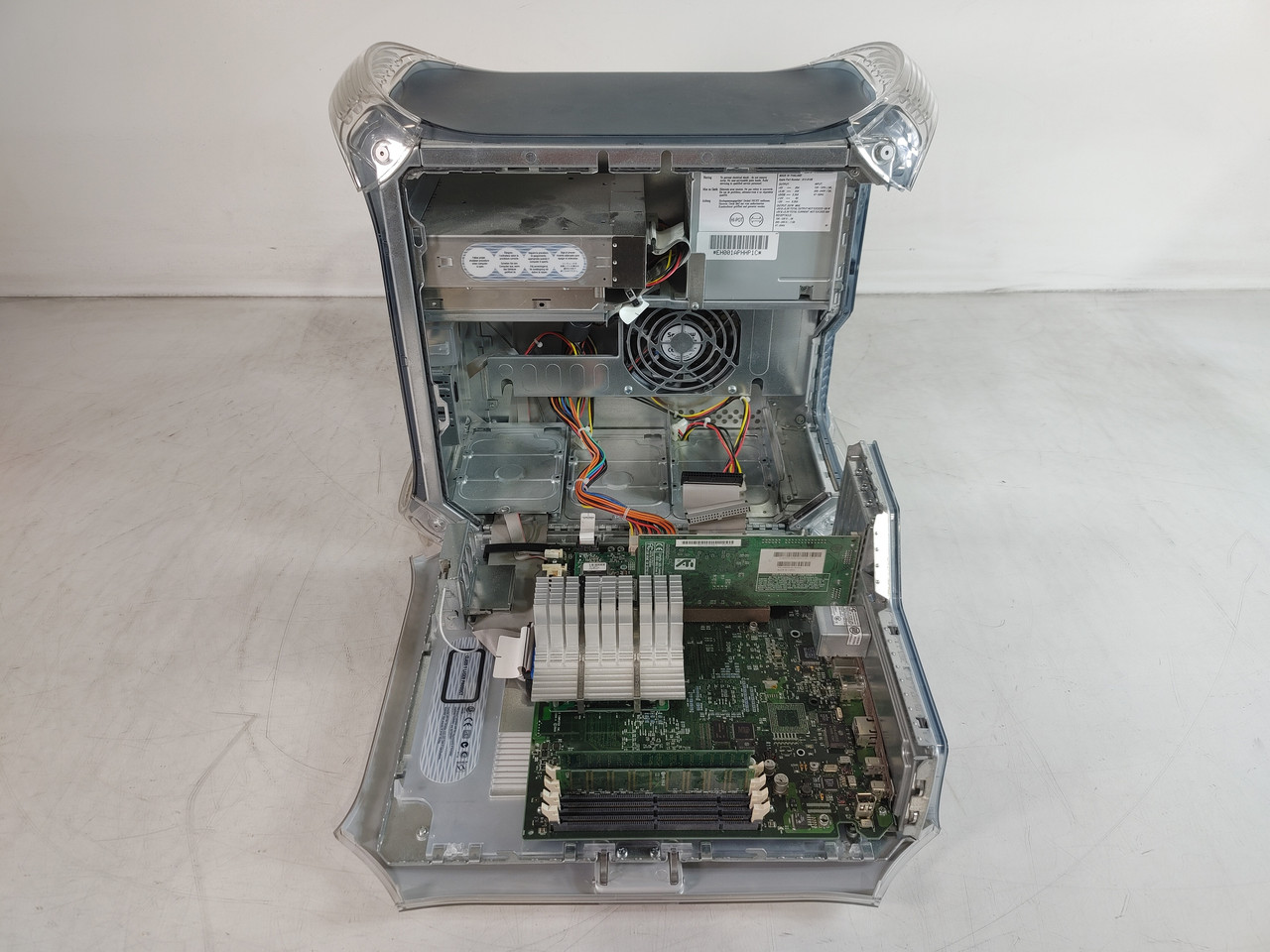 Vintage Apple Power Mac G4 M5183 PowerPC G4 400 MHz 128 MB SDRAM