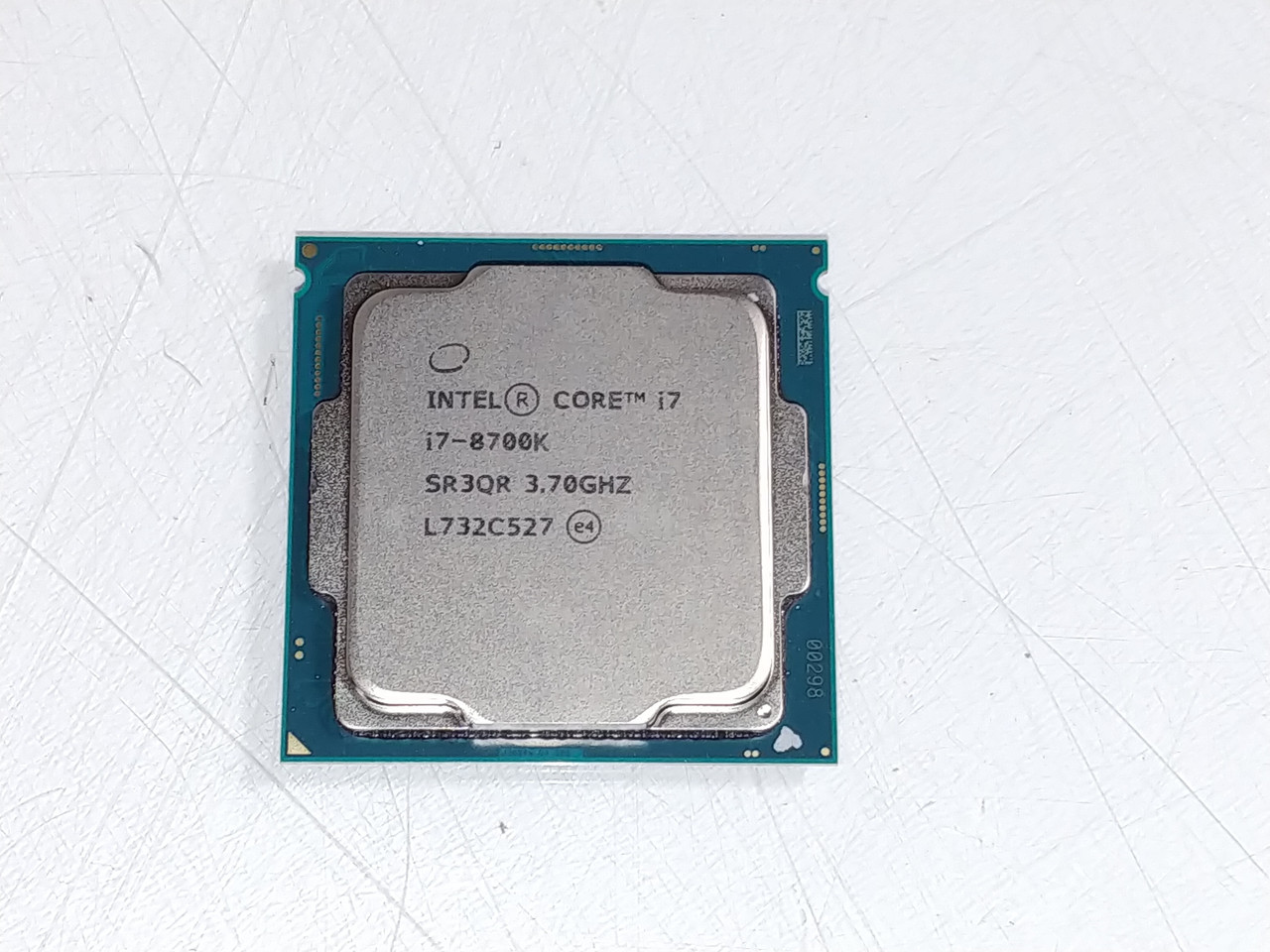 Intel SR3QR Core i7-8700K 3.7 GHz LGA 1151 Desktop CPU at TR Reuse