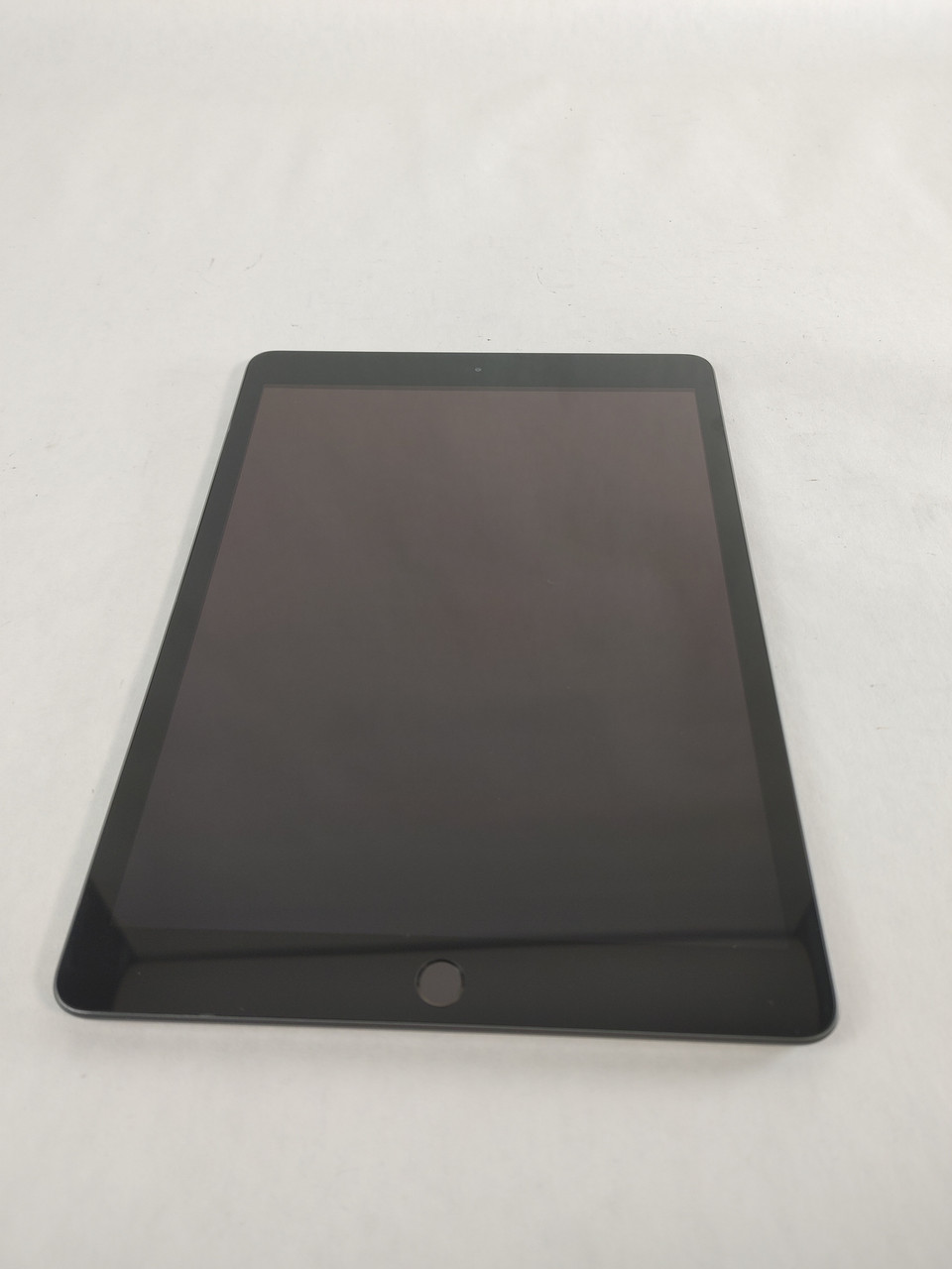 Apple iPad 7th Gen A2197 32 GB iOS 18.7.9 (WiFi Only) at TR Reuse