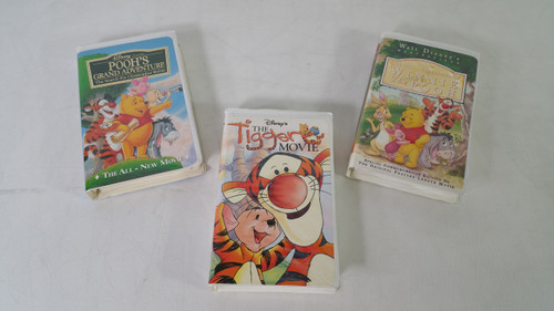 Walt Disney Home Video VHS3 Lot of 3 Winnie The Pooh Movies