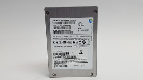Lot of 2 Samsung NetApp MZ-6ER2000/0G3 200 GB SAS 2 2.5 in Solid State Drive