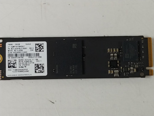 Lot of 2 Samsung PM9B1 MZVL42560 256 GB NVMe 80mm Solid State Drive