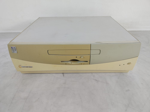Vintage Gateway P55C-200 Gateway 2000 Intel Pentium MMX 200 MHz 32 MB SDRAM Desktop