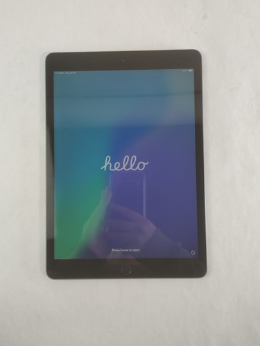 Apple iPad 7th Gen A2200 32 GB iOS 18.7.3 (Wi-Fi + 4G) Unlocked