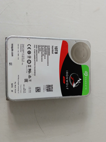 Seagate  IRON WOLF NAS ST10000VN0008 10 TB SATA III 3.5 in INTERNAL Drive